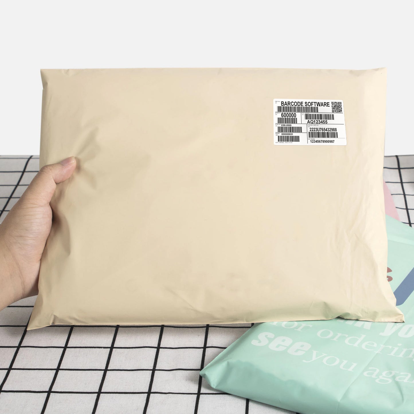 Thermotransfer-Etiketten Versandetiketten - 90 x 60 mm - 2500 Thermo Transfer Papier glänzend auf 1 Roll(n), 3 Zoll Kern, Standard- und Industriedrucker, permanent